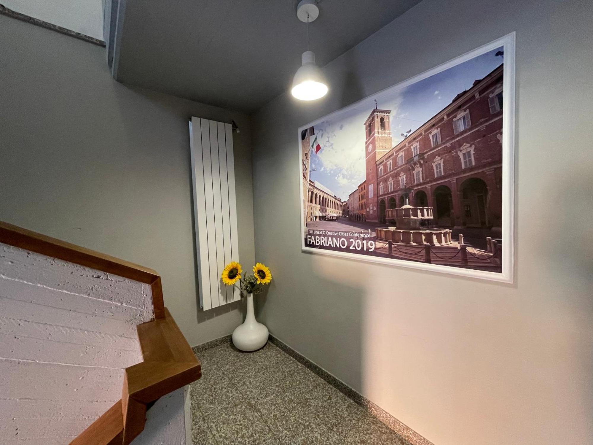 Rooms & Breakfast La Filigrana ファブリアーノ エクステリア 写真
