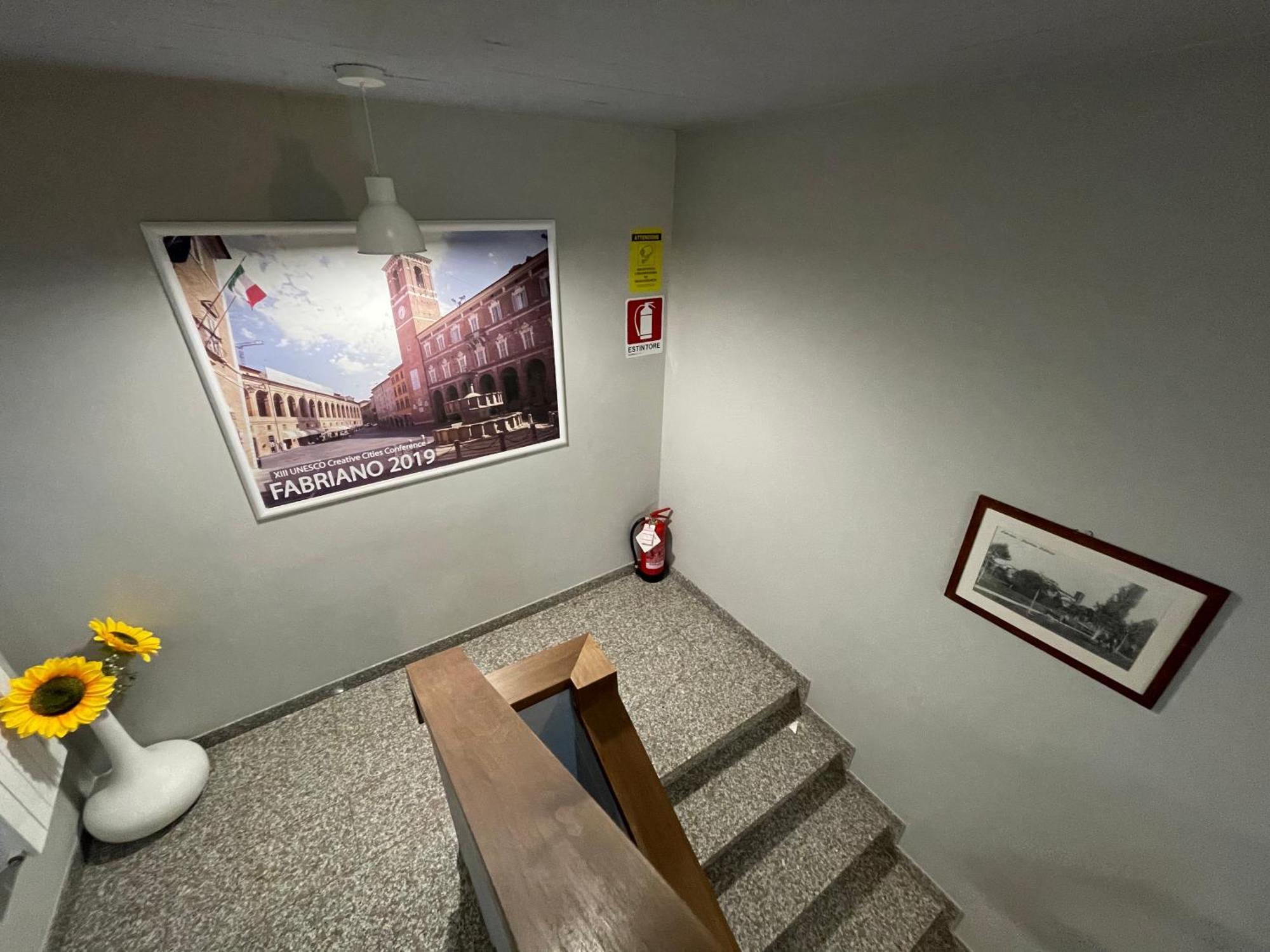 Rooms & Breakfast La Filigrana ファブリアーノ エクステリア 写真